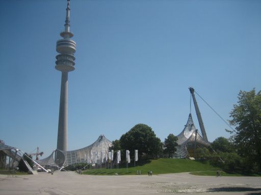 Olympiapark, München, Deutschland, Fernsehturm im Olympiapark