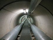 RheinEnergie AG, Fernwärmetunnel Besichtigung, Köln, Deutschland, Blick von der linken Rheinseite über die gesamte Tunnellänge