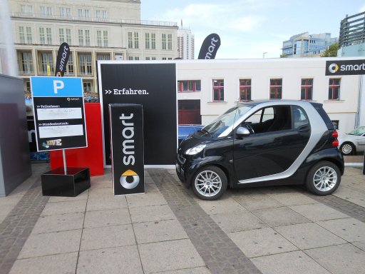 smart beach tour Leipzig, Gewinnspiel fortwo coupé Einparken