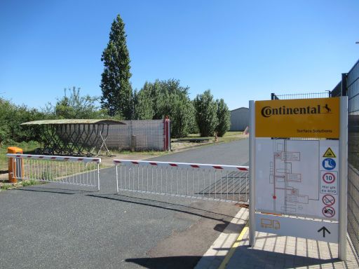Continental Werk Stolzenau (geschlossen), Stolzenau, Deutschland, Einfahrt Werksgel&auml;nde