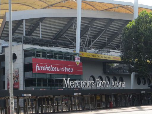 Stuttgart, Deutschland, Mercedes–Benz Arena, Außenansicht Haupteingang