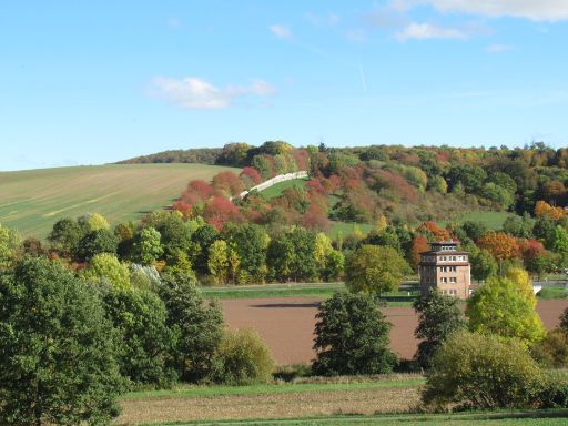 Grenzlandmuseum Eichsfeld, Teistungen, Deutschland, Grenzlandweg mit Mühlenturm Grenzüberwachung