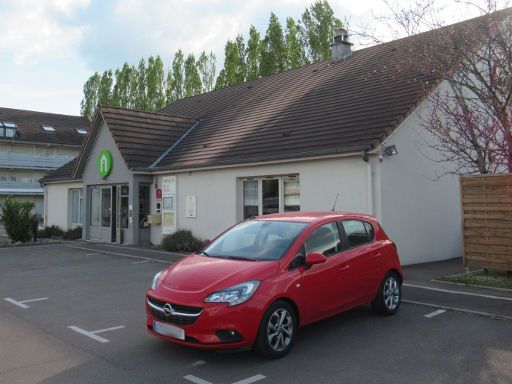 Campanile , Auxerre - Monéteau, Frankreich, Eingang zur Empfangshalle und Restaurant