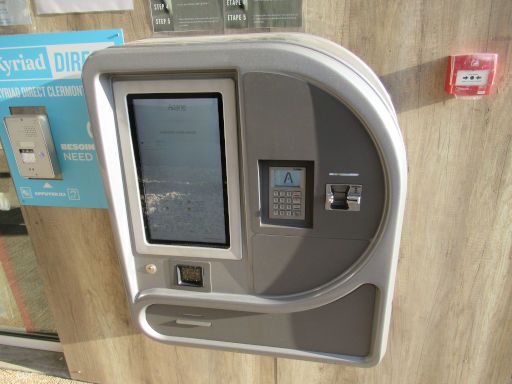 Kyriad Direct Clermont Ferrand Nord, Gerzat, Frankreich, Check In Automat