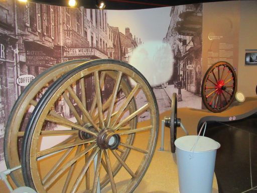 Michelin Abenteuer Museum, Clermont-Ferrand, Frankreich, Gummibereifte Räder für Kutschen