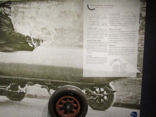 Michelin Abenteuer Museum, Clermont-Ferrand, Frankreich, „Jamais contene“ Elektrofahrzeug 1899