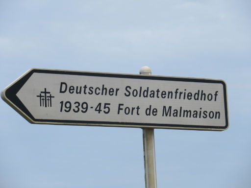 Deutscher Soldatenfriedhof, Fort de Malmaison, Laon, Frankreich, Ausschilderung Friedhof