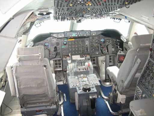 Musée Air + Espace, Le Bourget, Frankreich, Boeing 747-100 Cockpit