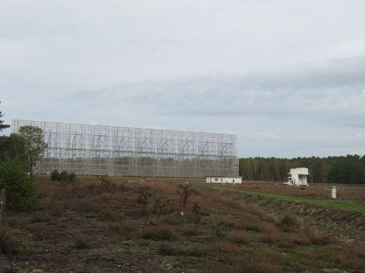 Nançay, Frankreich, Radioastronomie Museum Nançay, Führung, Primärspiegel des großen Radioteleskops