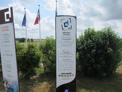 Besucherzentrum Drachenhöhle, Oulches la Vallée Foulon, Frankreich, Eingang zum Besucherzentrum