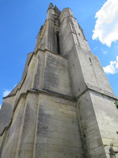 Saint-Émilion, Frankreich, Glockenturm der Église Monolithe am Place des Créneaux