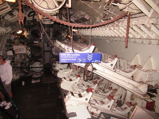 U-Boot Museum, L’Espadon, Saint Nazaire, Frankreich, Torpedohalterungen und Abschussrohre