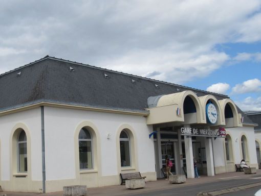 Vierzon, Frankreich, Hauptbahnhof „Gare de Vierzon“