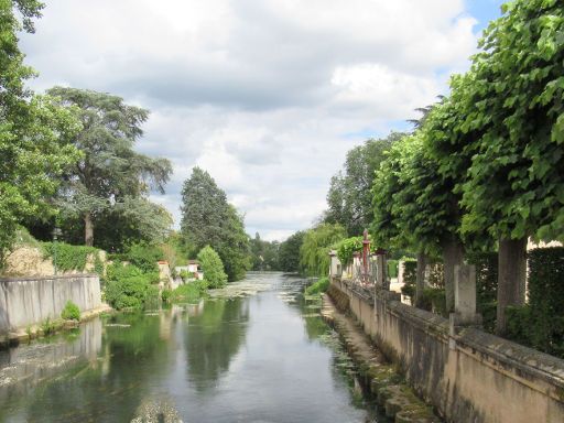 Vierzon, Frankreich, Seitenkanal der Insel