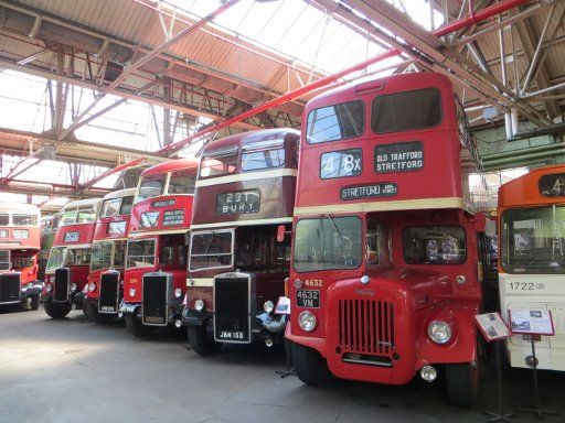 Museum of Transport Greater Manchester, Manchester, Großbritannien, Doppeldeckerbusse