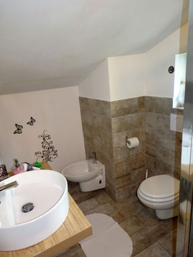 Bed & Breakfast Valtellina Mon Amour, Piateda, Italien, Bad mit Waschbecken, WD und WC