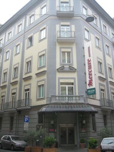 Mercure Napoli Garibaldi, Neapel, Italien, Außenansicht