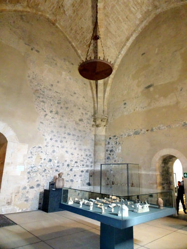 Stadtmuseum Burg Ursino, Catania, Italien, Vitrine