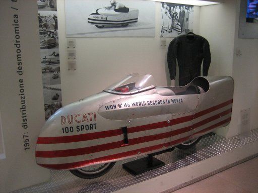 Ducati Motorrad Werk und Museum Bologna, Italien, Weltrekord Motorrad