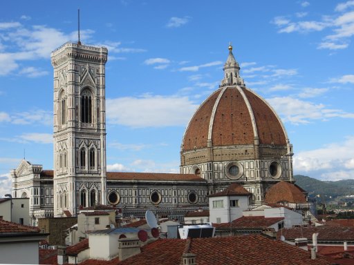 Florenz, Italien, Blick vom Rinacente Luxuskaufhaus Café auf den Dom Santa Maria del Fiore