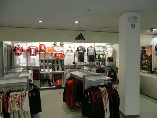 San Siro Stadion, Mailand, Italien, Shop