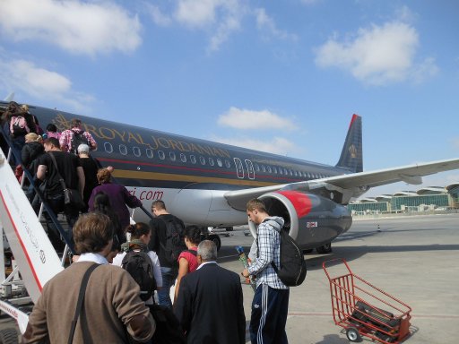 Queen Alia International Airport, Amman, Jordanien, Airbus nach Berlin Royal Jordanian