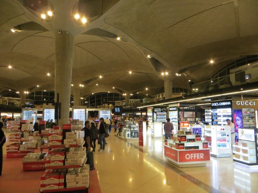 Queen Alia International Airport, Amman, Jordanien, Duty Free Bereich