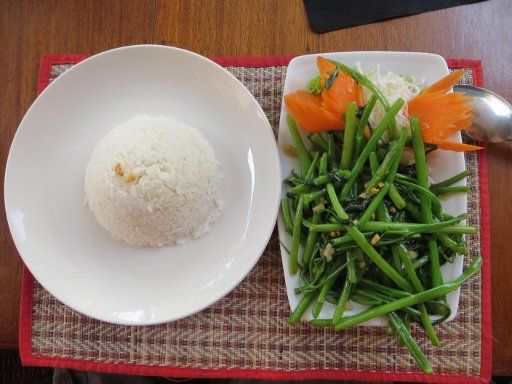 Phnom Penh, Kambodscha, Restaurants, Morning Glory mit einer Portion Reis