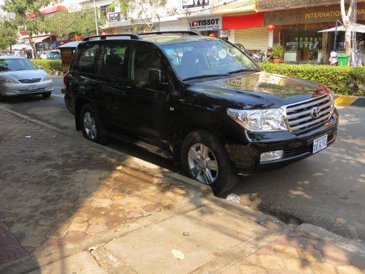 Phnom Penh, Kambodscha, Luxusfahrzeuge und SUV, Toyota Land Cruiser