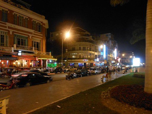 Phnom Penh, Kambodscha, Nachtleben, Sisowath Quay