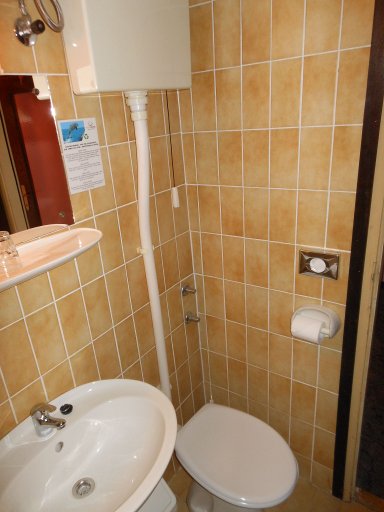 Hotel Opatija, Opatija, Kroatien, Bad mit Waschbecken und WC