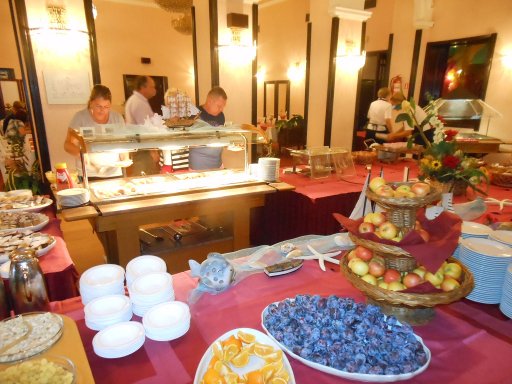 Hotel Opatija, Opatija, Kroatien, nur ein Teil vom Frühstücksbuffet