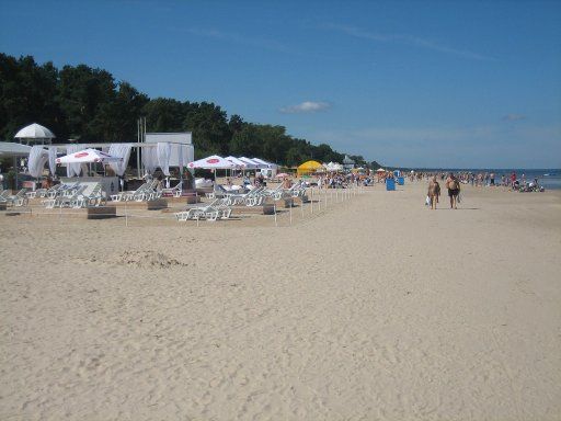 Jurmala, Lettland, schlichte schöne Strandbars