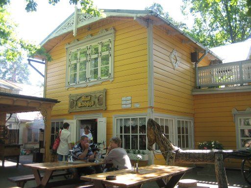 Jurmala, Lettland, Restaurant in der Fußgängerzone Jomas iela