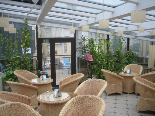 Daugirdas Old City Hotel Kaunas, Litauen, Bar Café Terrasse