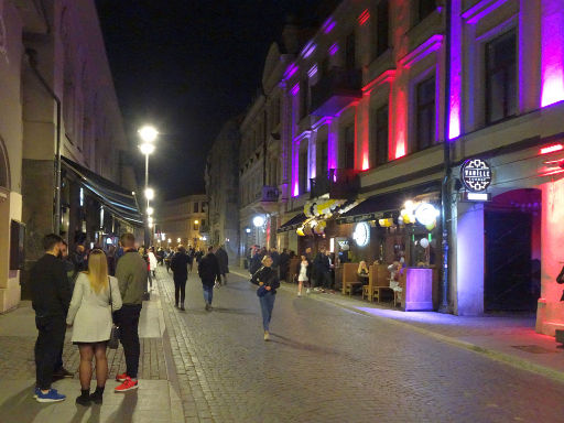 Vilnius, Litauen, Fußgängerzone Vilniaus g. Nachtleben