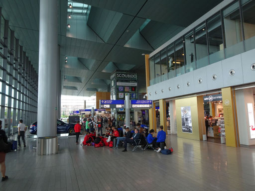Flughafen Luxemburg LUX, Luxemburg, Terminal A Halle Ankunft und Abflug