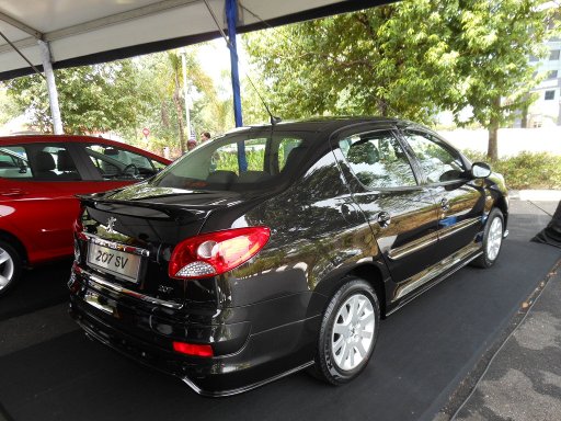 COTY2U Auto Show 2011, Kuala Lumpur, Malaysia, Peugeot 207 SV