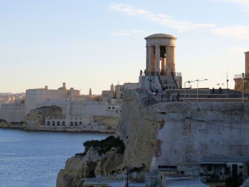Valletta, Malta, The Siege Bell Memorial