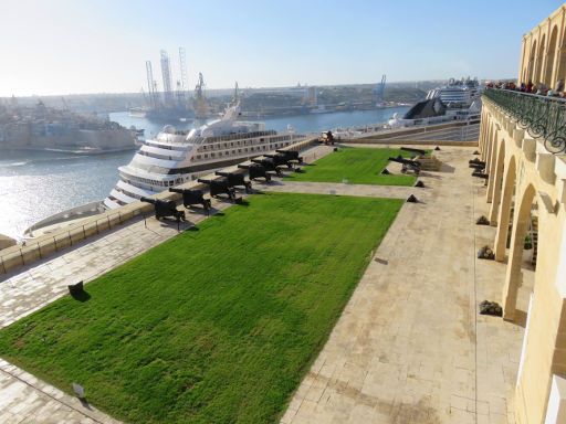 Saluting Battery, Valletta, Malta, Blick von den Upper Barraka Gardens