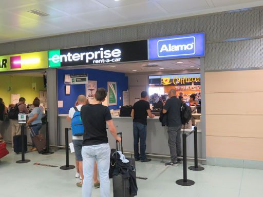 Alamo® Spanien, Schalter Flughafen Ibiza Gepäckausgabe