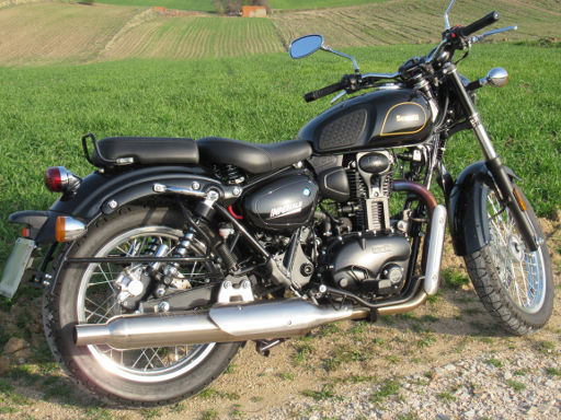 Benelli Imperiale 400, Ansicht von der rechten Seite