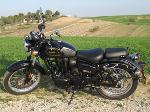 Benelli Imperiale 400, Ansicht von der linken Seite