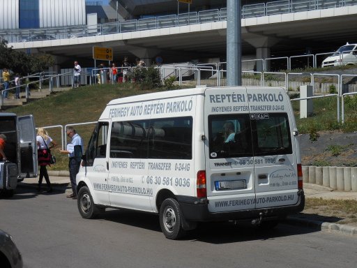 Bér–Elek Rent a Car & Van Budapest, Ungarn, Shuttlebus