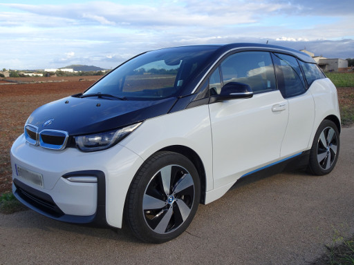 BMW i3, Ansicht von vorne / Seite