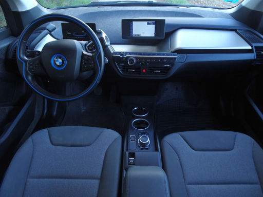 BMW i3, Armaturenbrett / Innenraum