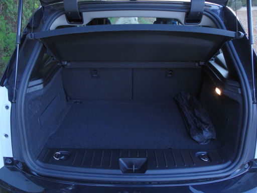 BMW i3, Kofferraum mit umklappbarer Rückenlehne