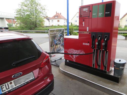 Buchbinder Rent a Car, Deutschland, ESSO Tankstelle Mainzer Straße 32 in 65451 Kelsterbach