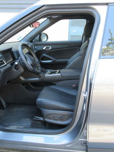 BYD ATTO 2 DM-i, Innenraum Fahrer und Beifahrer