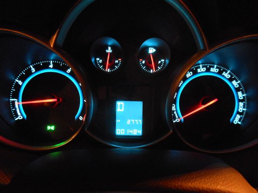 Chevrolet Cruze, Drehzahlmesser, Kühlmitteltemperatur, Tankuhr, Tachometer, Infodisplay